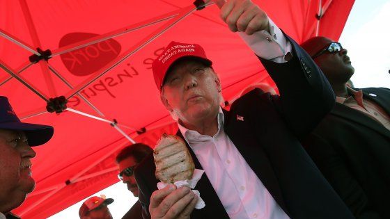 Trump: "Spenderò un miliardo per mia elezione. E poi caccerò tutti i clandestini"