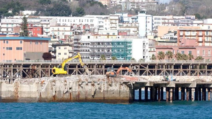 America’s Cup, Procura indaga sui lavori in corso a Bagnoli:sopralluogo di cinque pm