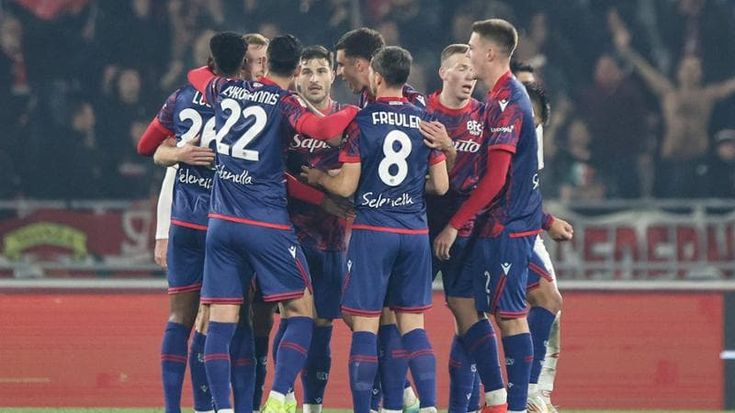 Il Bologna travolge il Monza, dalla curva cori contro Thiago Motta