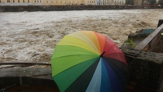 Maltempo, nuova allerta fino a mercoledì in Toscana per pioggia e temporali