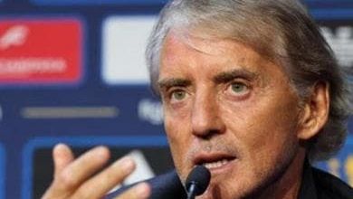 Mancini: 'Non abbiamo Messi o Ronaldo, serve il collettivo per vincere'. A Parigi con Kean-Esposito