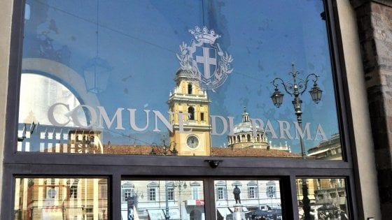 Parma, sì al bilancio preventivo. Il Consiglio si divide sulla città a due velocità