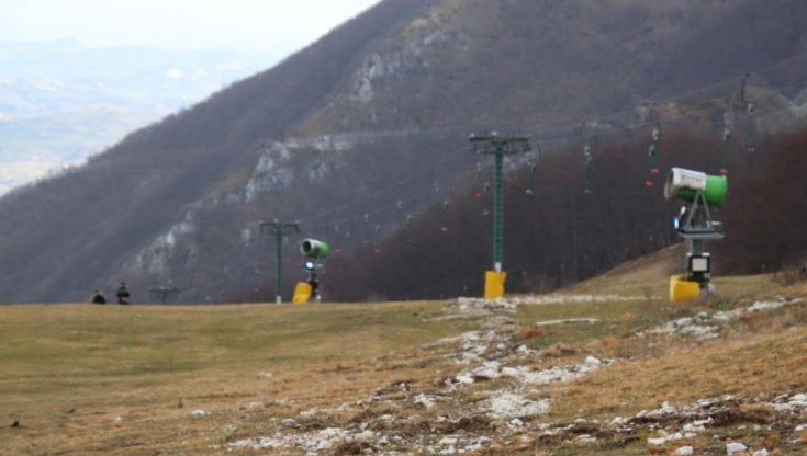 Appennino senza neve. Le 4 misure di Santanché. Wwf: "Innevamento artificiale, scelta assurda"