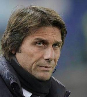 A Conte, uno stipendio da capogiro, pi&ugrave; dei vertici di Eni, Enel, Finmeccanica e Terna