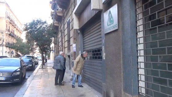 Ambulatori e laboratori di analisi chiusi in Sicilia, pazienti e ospedali nel caos
