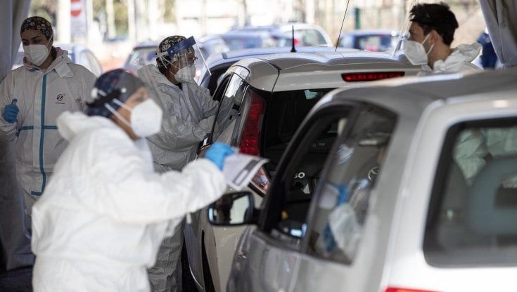 Covid, screening di massa per il rientro a scuola: i piccoli comuni del Lazio si organizzano 