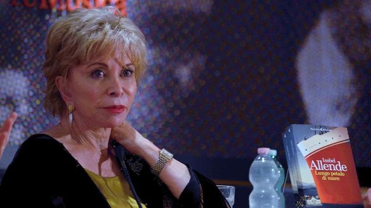 Isabelle Allende vince il Premio Planeta con il seguito de “La casa degli spiriti”