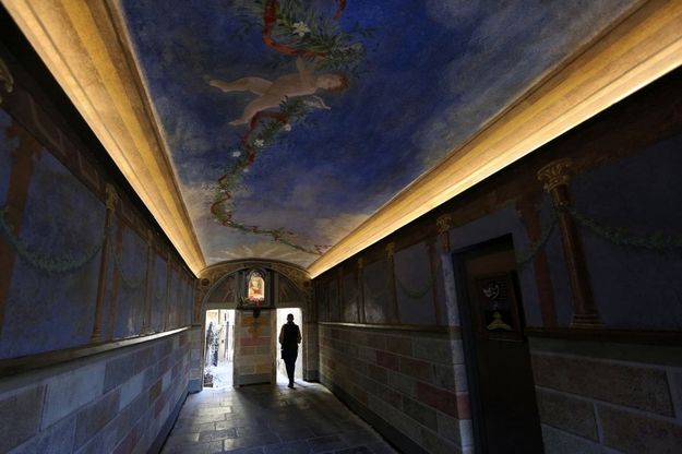 Roma, il Biscione a colori: il passetto che Lucifero ha tinto di nuovo