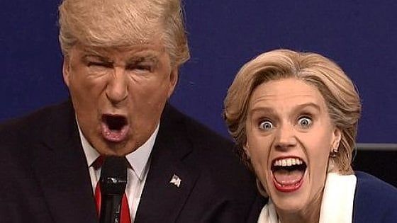Trump contro il Saturday Night Live e l'attore che lo imita: "Baldwin fa schifo. Chiudere il programma"