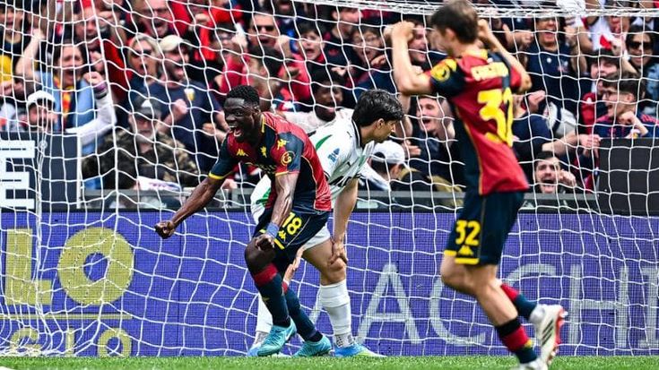 Genoa, salvezza in tasca: Sassuolo battuto 2-1. Rissa nel tunnel, espulsi Berardi e Ellertsson