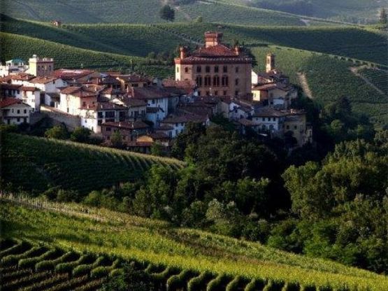Capodanno, vacanzieri in crescita del 5,5%. Tra 12 e 17 euro la spesa per i souvenir