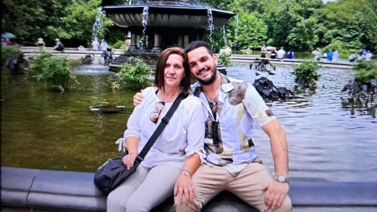 Morto in un garage a Barcellona, la madre: “Voglio la verità sul mio Rocco”
