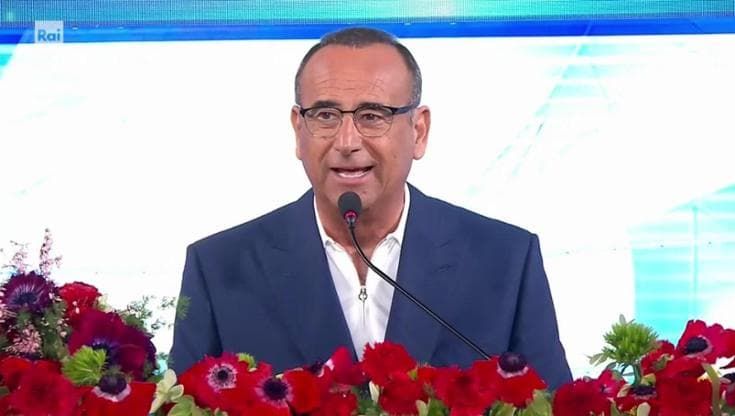 Sanremo, ascolti: Conti se la prende con il cambiamento climatico: "Con questo caldo la gente esce"