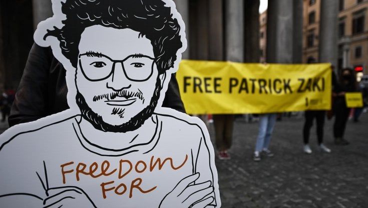 Una scarcerazione a metà. L'ultimo miglio di Patrick Zaky verso la libertà