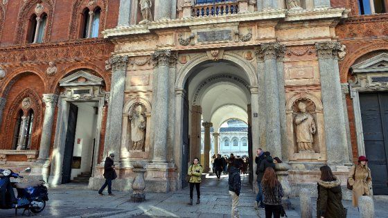 Milano, scienze e informatica nel curriculum dei nuovi filosofi: in Statale è rivolta dei prof
