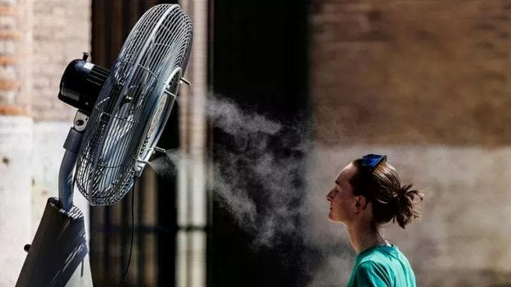 Caldo estremo, a Roma una notte su due è “super tropicale”. E non ci sono cenni di miglioramento