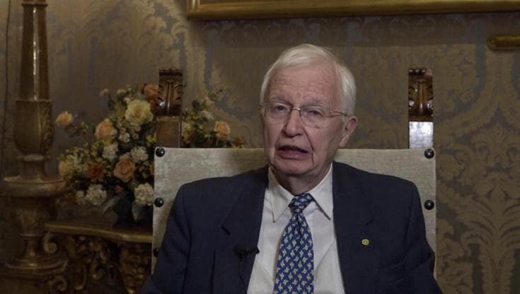 Il Nobel Jean-Marie Lehn: "Vi racconto i futuri farmaci oncologici"