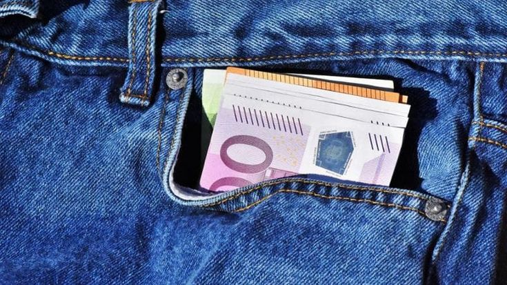Banconota da 0 euro, quanto costa e dove si può trovare l’oggetto cult per collezionisti