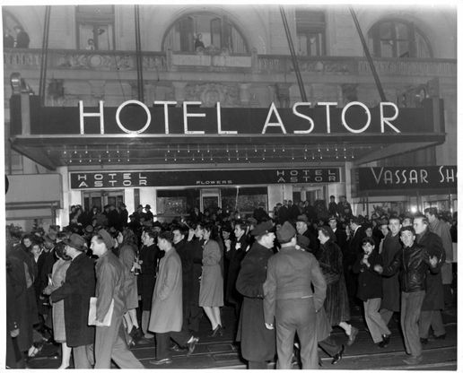 N.Y. gli Hilton vendono lo storico hotel Waldorf Astoria ai cinesi