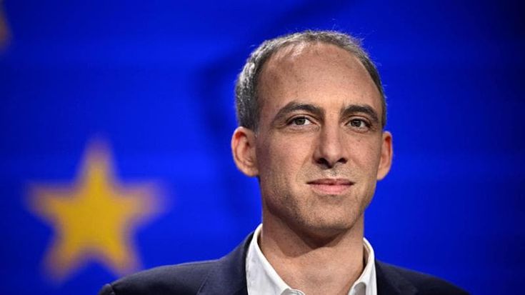Glucksmann: “Mai con i conservatori. La sinistra europea argine ai filo-russi”
