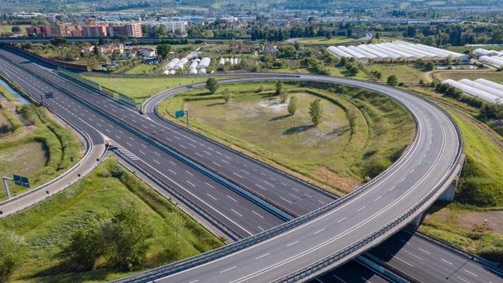 Corsa agli investimenti infrastrutturali: attesa maggiore concorrenza