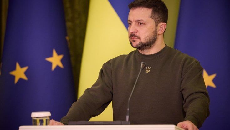 Nell’anno II di guerra Biden vuole obbligare Putin a trattare con Kiev