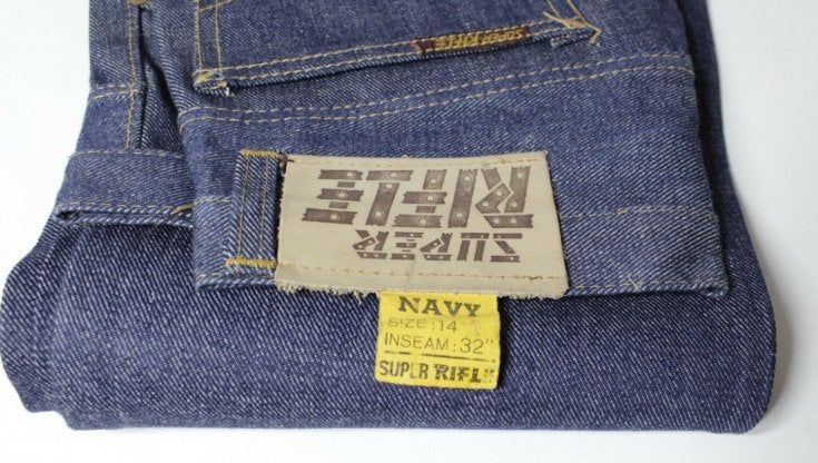 Rifle, lo storico marchio dei jeans via dalla Toscana: acquistato per 5 milioni di euro