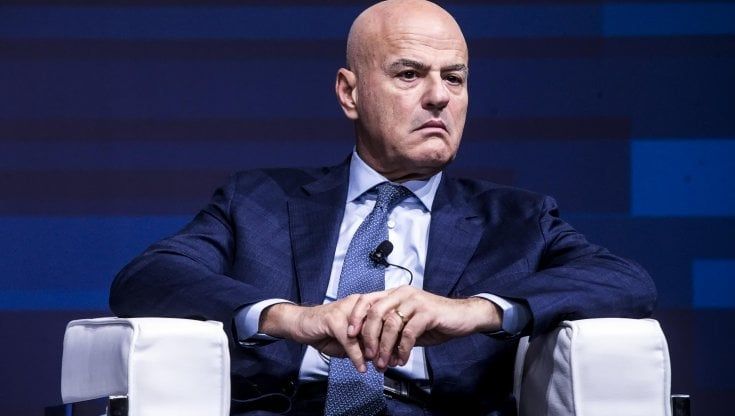 Eni lima a 2,9 miliardi l'utile trimestrale per i cali di petrolio e gas. Ma si resta su livelli da record 