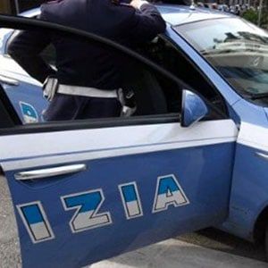 Milano, picchiava le ragazze anche minorenni per costringerle a prostituirsi: arrestato