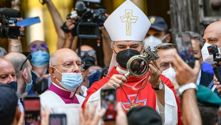 Spirito di servizio e lotta alla criminalità: le parole dell'Arcivescovo Battaglia alla politica