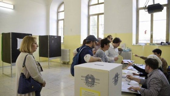 Firme false per le elezioni comunali: 300 indagati a Reggio Emilia