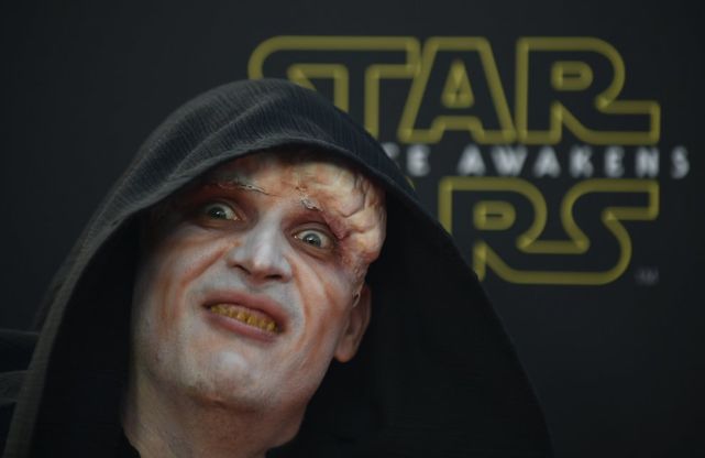 "Star Wars", dall'Australia a Madrid. I fan con i look più sorprendenti