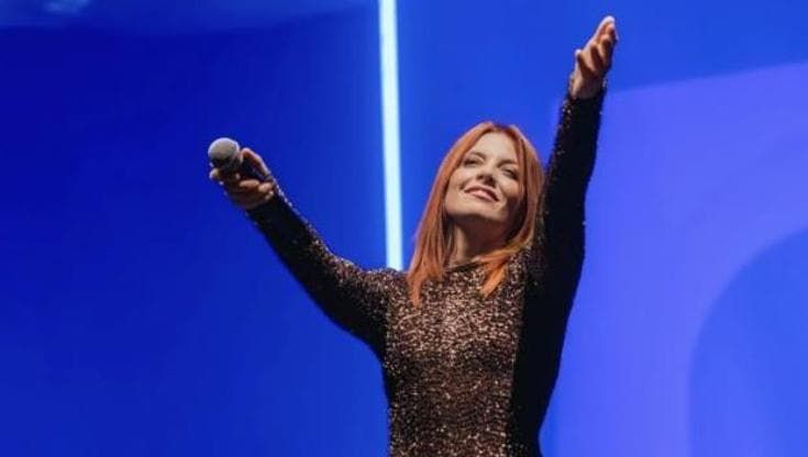 Noemi: “Adoro Napoli a Natale. Concerto al Maradona? Ma io ci sono già tutte le domeniche...”