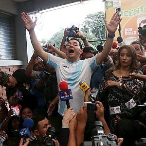 Guatemala, il comico Morales vince le elezioni presidenziali