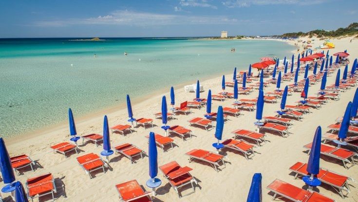 In Puglia è già tempo di mare: prima domenica con i lidi sold out a Capitolo e Porto Cesareo. Ma non tutti sono pronti