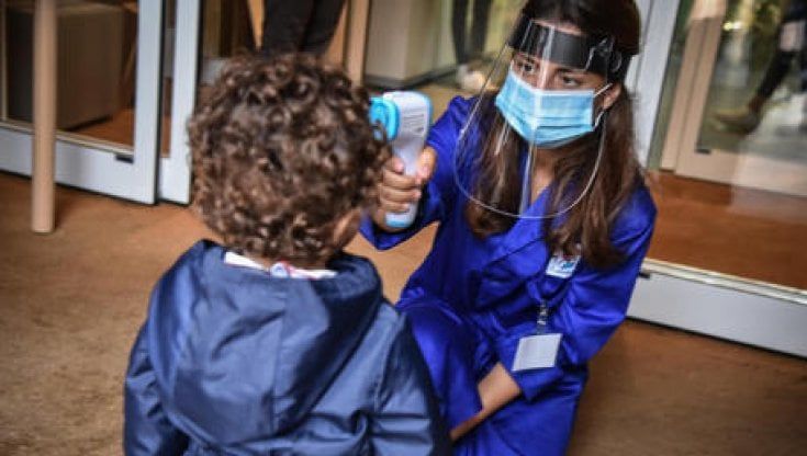 Covid-19, la risposta immunitaria dei bambini cambia con l'età