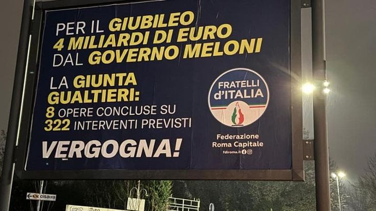 Manifesti anti-Gualtieri di FdI tappezzano la città, ma i numeri sono sbagliati