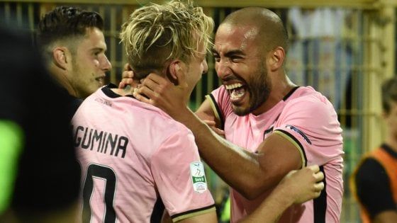 Serie B, finale playoff: Palermo a un passo dalla A, Frosinone battuto 2-1