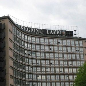 Lazio, dal Consiglio regionale ok unanime al taglio dei vitalizi