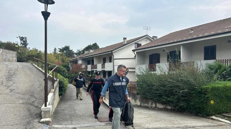 “Sono il prescelto”: arrestato il “Maestro” della setta dello yoga nel torinese