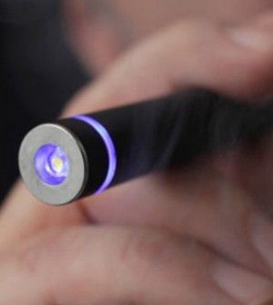 E-cig, slitta a giugno la maxi-tassazione.Sale al 27% il balzello su rendite finanziarie