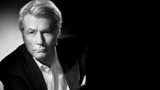 Alain Delon, Palma d'oro d'onore a un mito del cinema francese