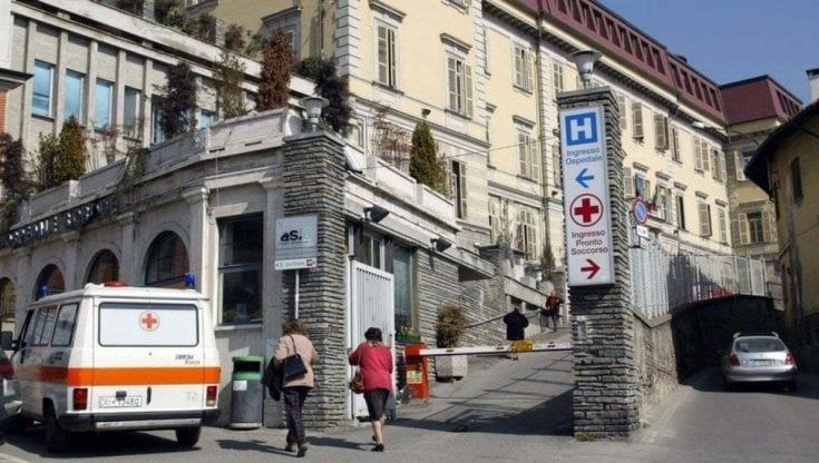 Muore di parto a 33 anni, i medici riescono a salvare la bambina