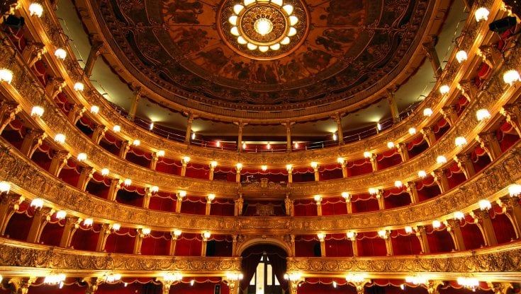 I teatri vogliono illuminarsi per non spegnersi definitivamente