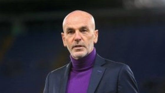 Fiorentina, Pioli: "Davide era speciale, la squadra piange. Ma ci ha lasciato il seme dell'unità, custodiamolo tutti" 