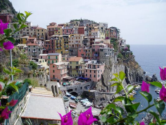 Cinque Terre, tra borghi e sentieri