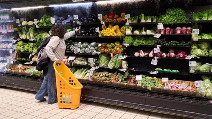 Istat, l’energia spinge l’inflazione di agosto al 3,3%. Frena il carrello della spesa