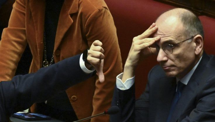 Pd, l'ultima lite sul manifesto dei valori ma il "lodo Letta" sblocca l’impasse 