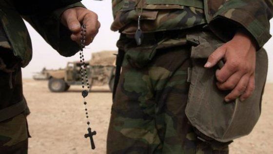 Sinistra italiana: "I cappellani militari costano allo Stato sei milioni di euro l'anno. Li paghi la Chiesa"