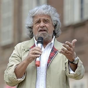 M5s tra difficolt&agrave; e regionali in vista: Grillo cancella le date del tour mondiale